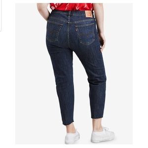 Levi's Wedgie Skinny Jean button fly 20W
